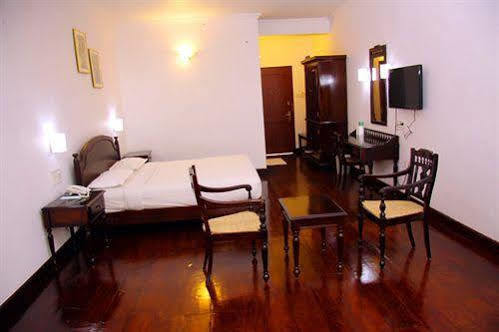 Oak Field Resort Munnar Luaran gambar